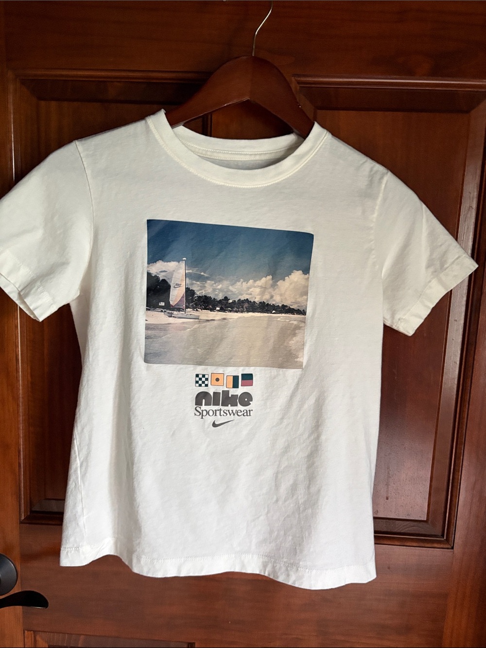 Nike Sportswear Off White Graphic Kids T-Shirt-Boy's Medium